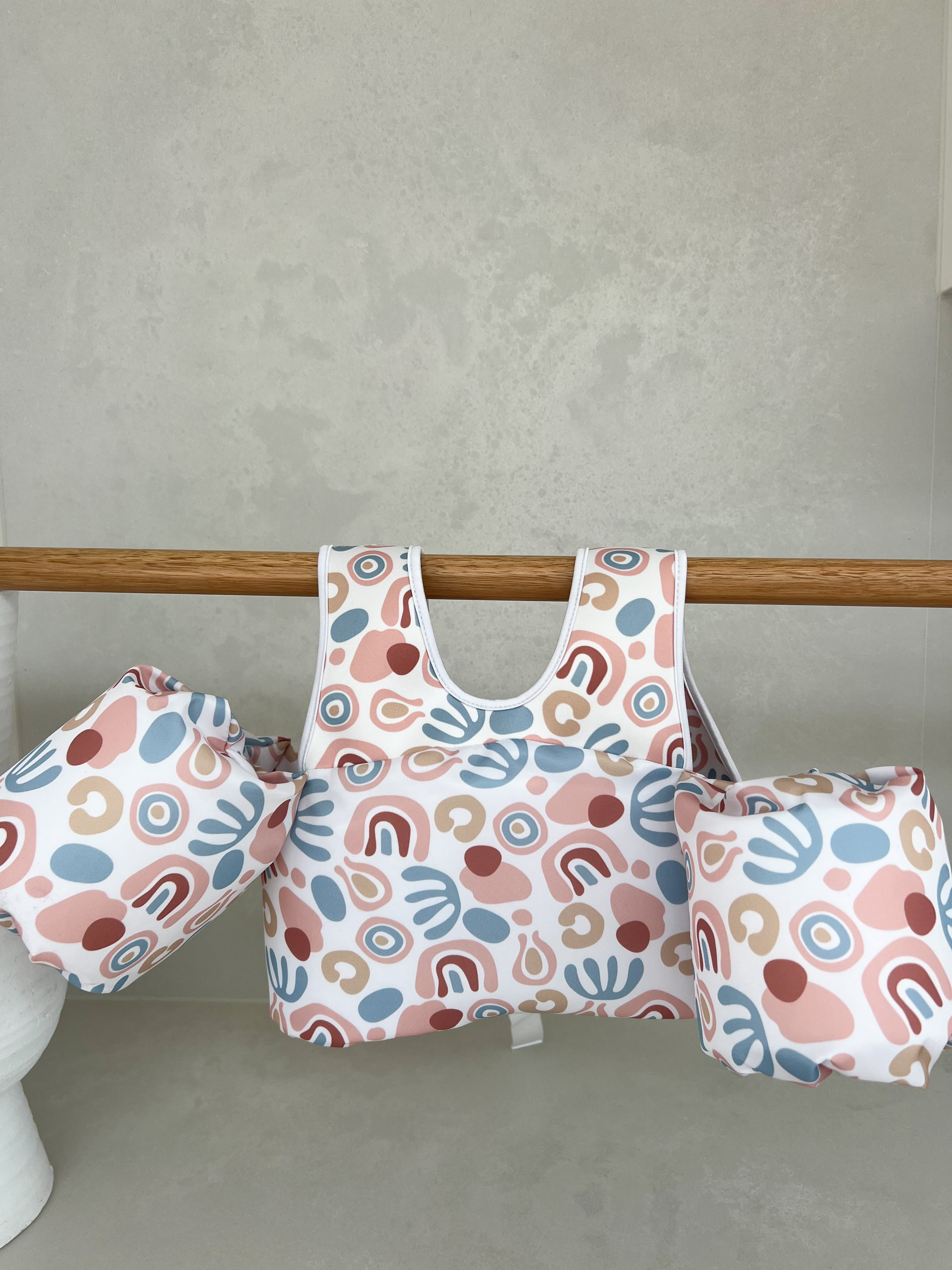 Splash Wings Coral – SOL RAE SWIM